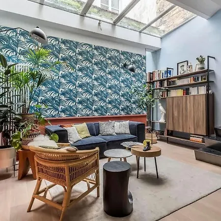Lägenhet Jungle Art - Furnished - Downtown