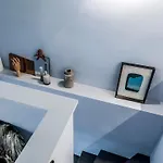 Jungle Art - Furnished - Downtown